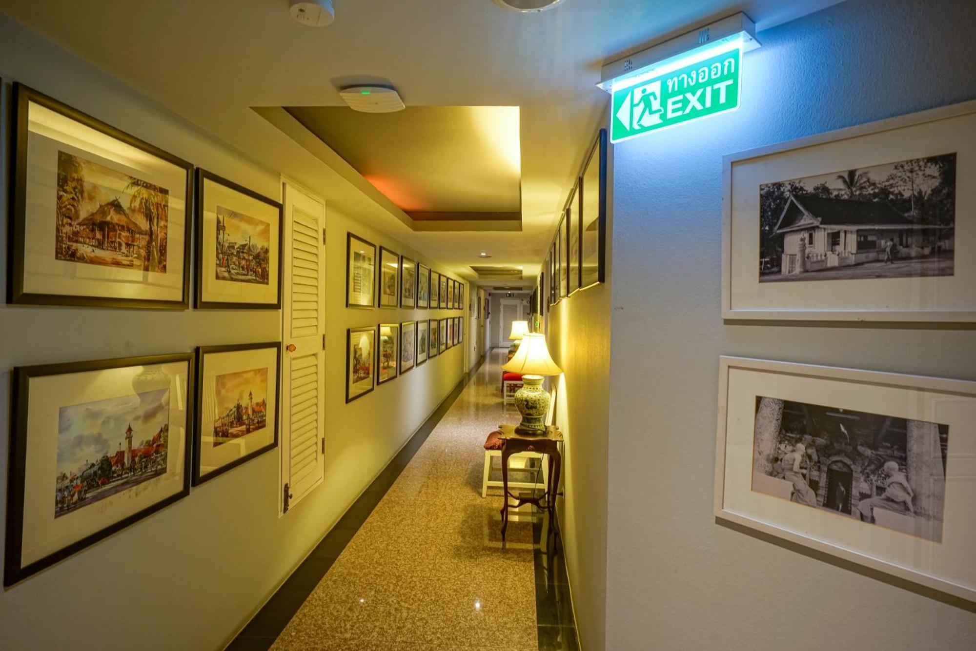 At Pingnakorn Nimman Hotel Chiang Mai Exteriör bild